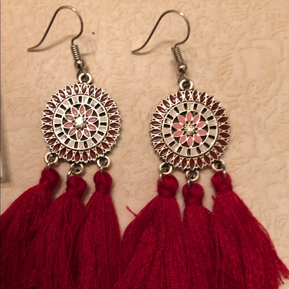 EARRINGS - Picture 7 of 8